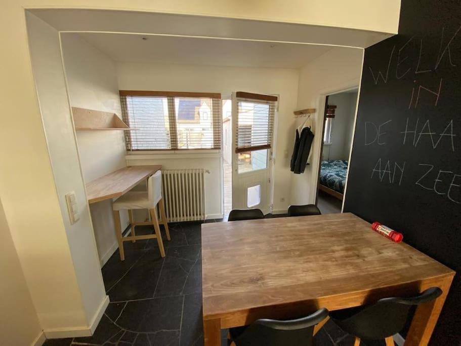 Cosy Beachhouse Within Walking Distance Of The Sea Villa De Haan Eksteriør billede
