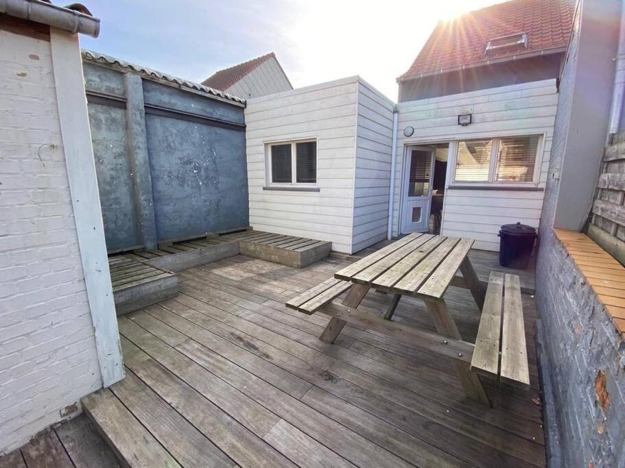 Cosy Beachhouse Within Walking Distance Of The Sea Villa De Haan Eksteriør billede